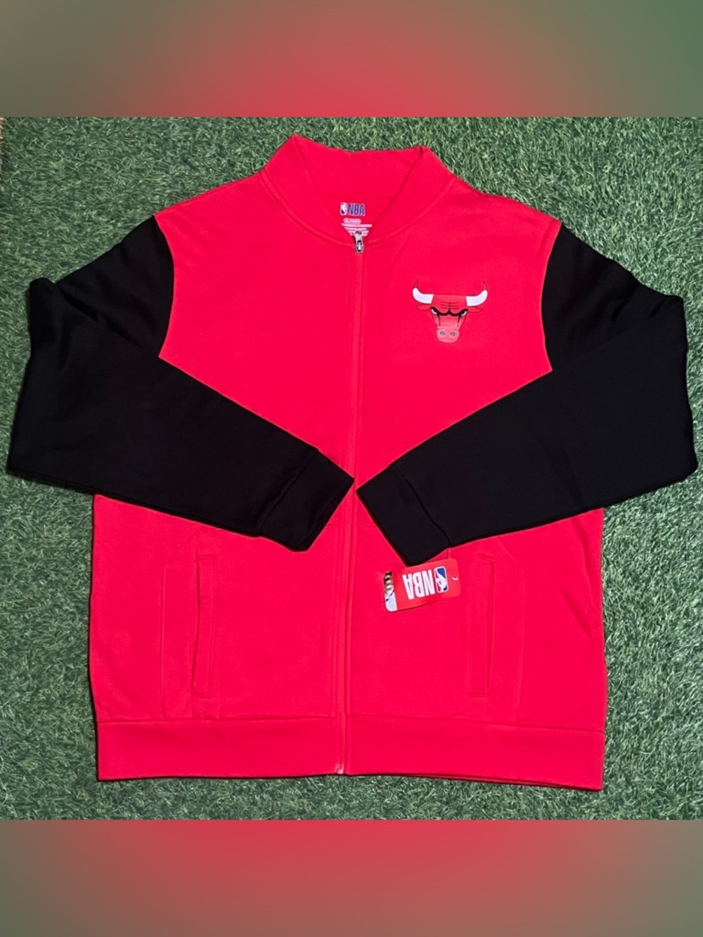 NBA Chicago Bulls Full Zip Sweatshirt Jacket Warm Up Top Red Size XL NWT